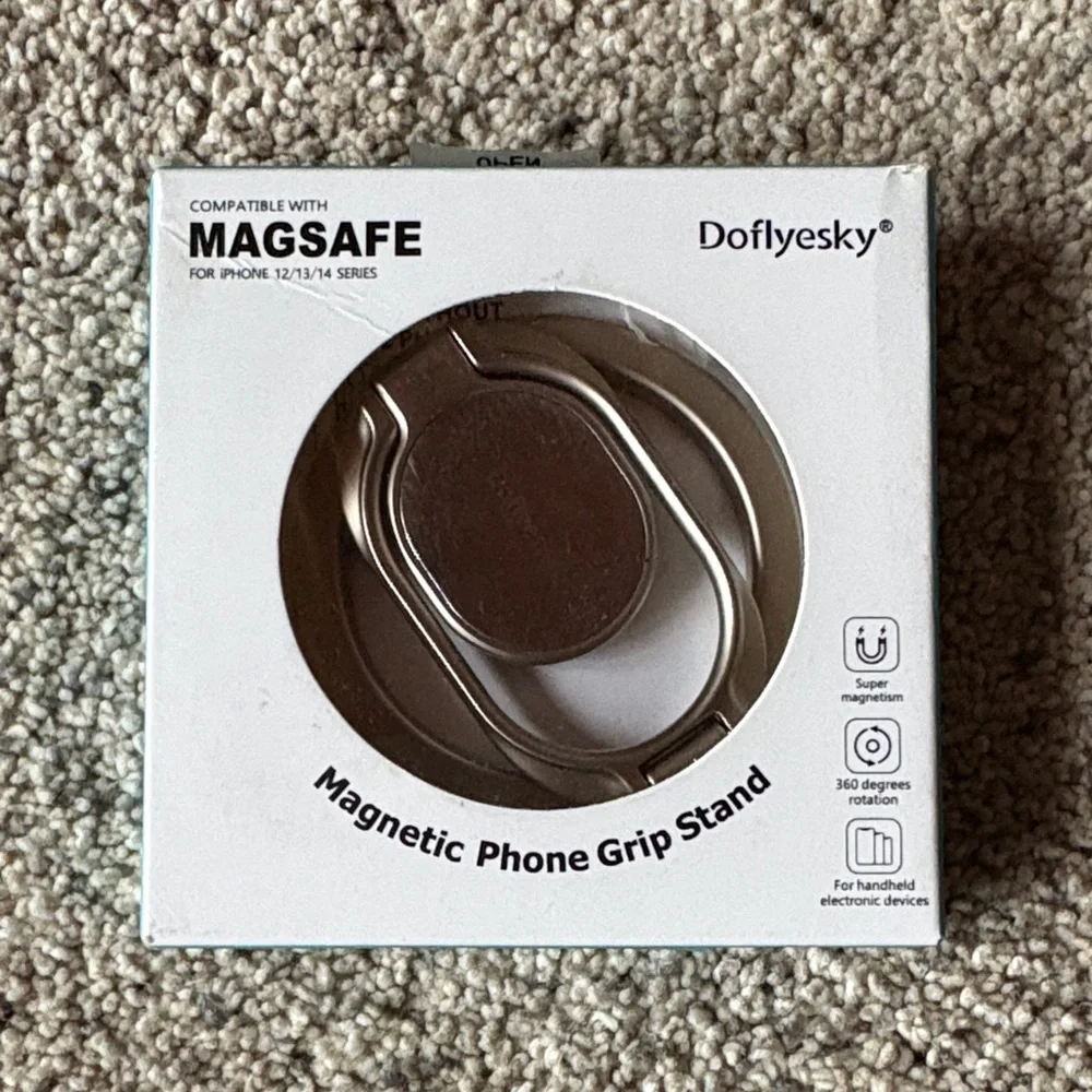 Silver Magnetic Phone Grip Stand